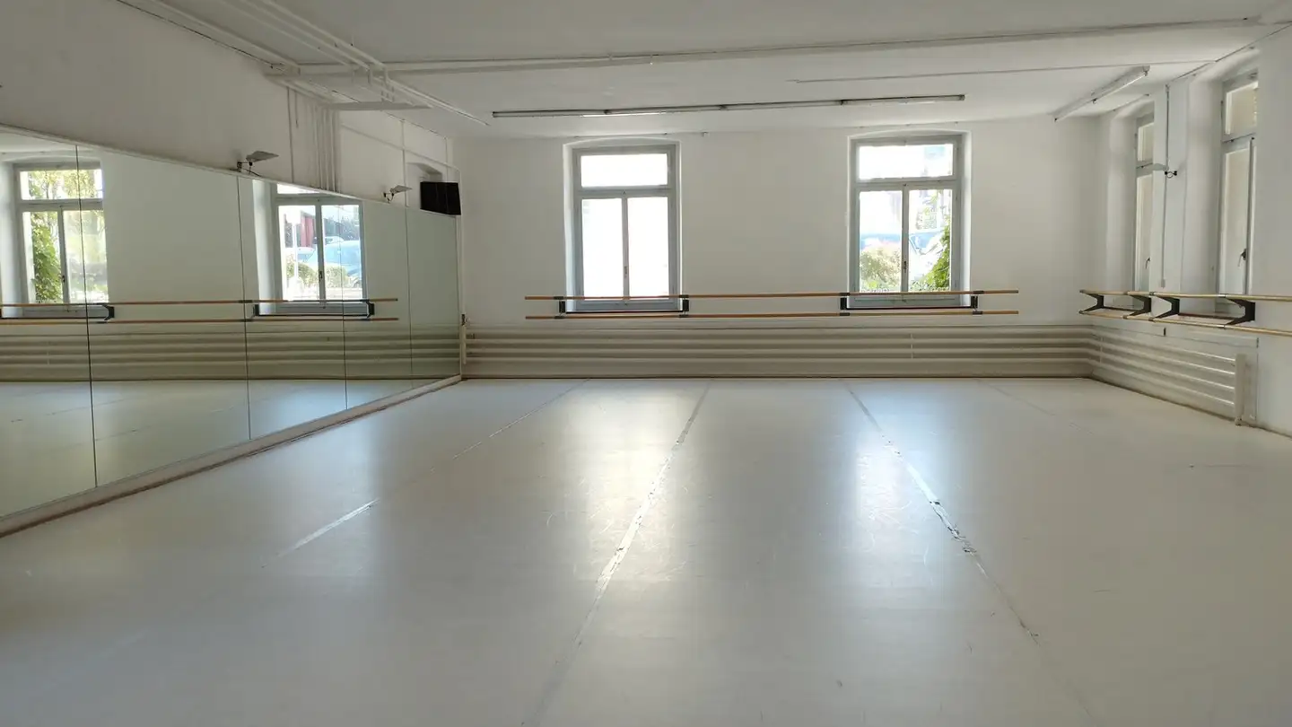 Gewerbe mieten - Zugerstrasse 51, 8810 Horgen