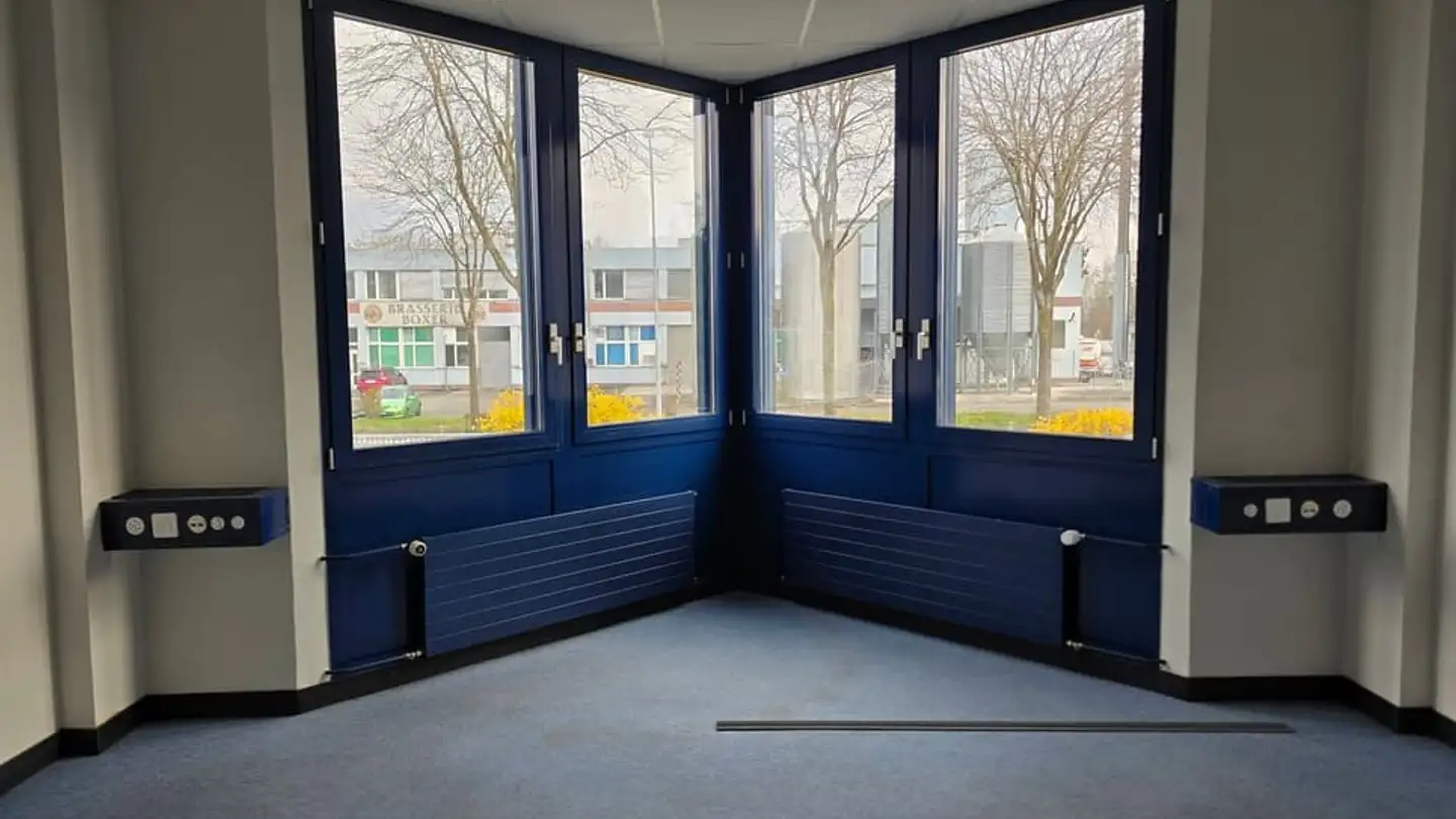 Commercial à louer - Avenue Des Sports 42, 1400 Yverdon-les-Bains - Photo 3