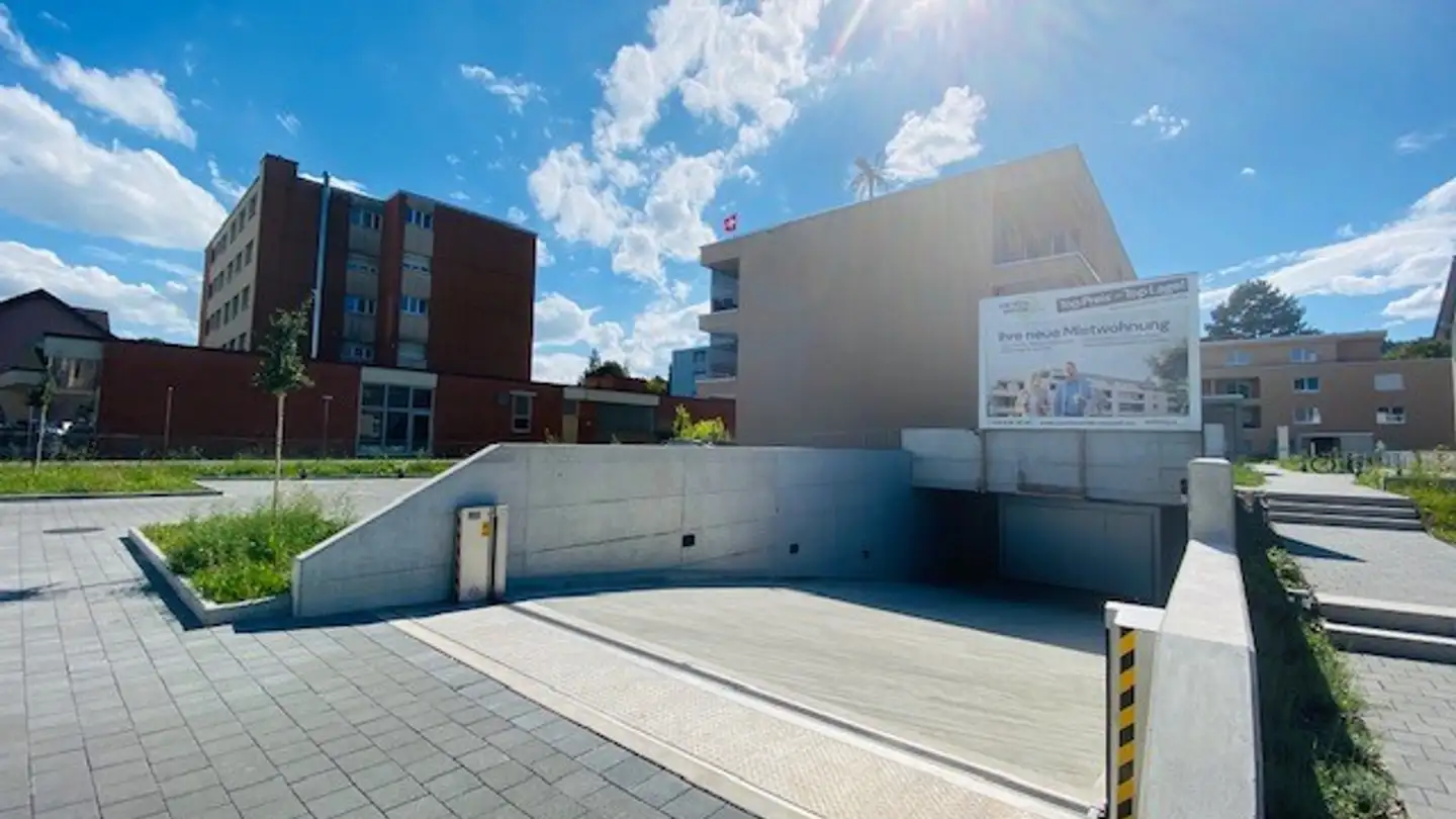 Tiefgaragenstellplatz mieten - Breitestrasse 56, 5734 Reinach AG