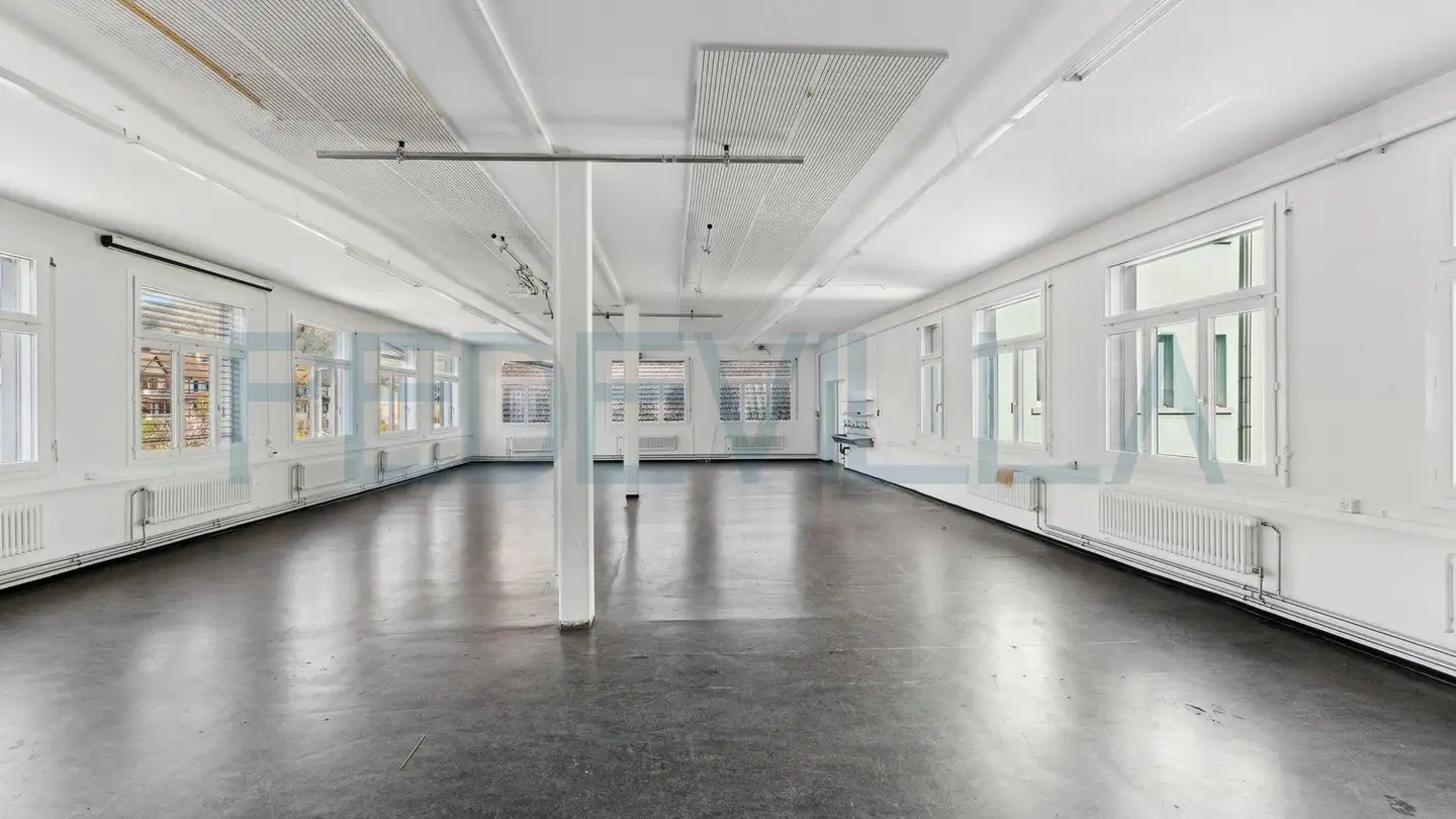 Negozio in affitto - Rue De La Gurzelen / Gurzelenstrasse 31, 2502 Biel/Bienne - Photo 2