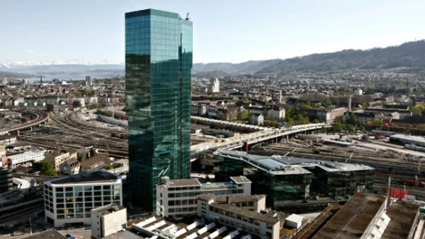 Parkplatz im Freien mieten - Zahnradstrasse 22, 8005 Zürich