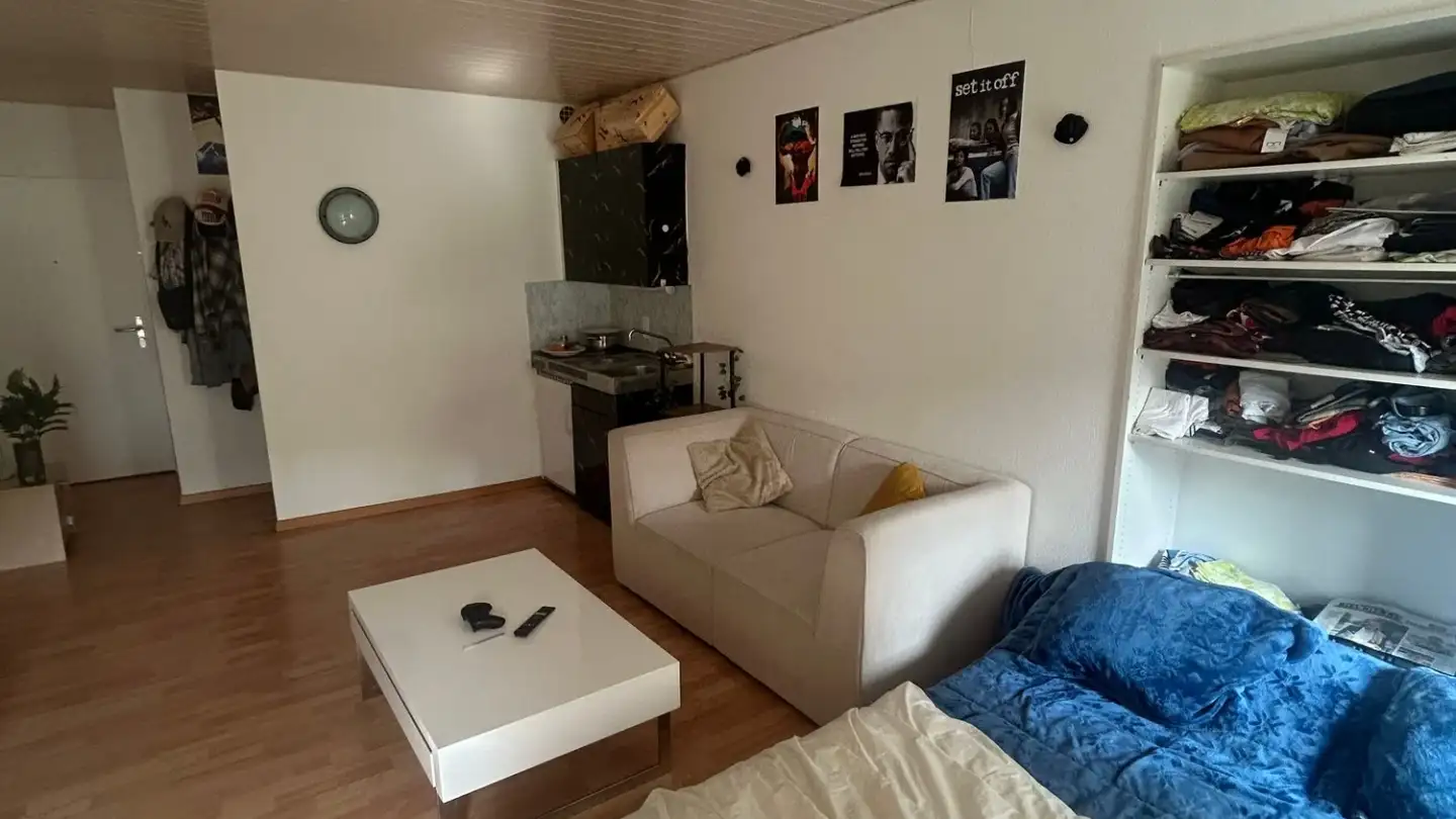 Wohnung mieten - Rue Adam-Friedrich-Molz / Adam-Friedrich-Molz-Gasse 37, 2502 Biel/Bienne - Foto 4