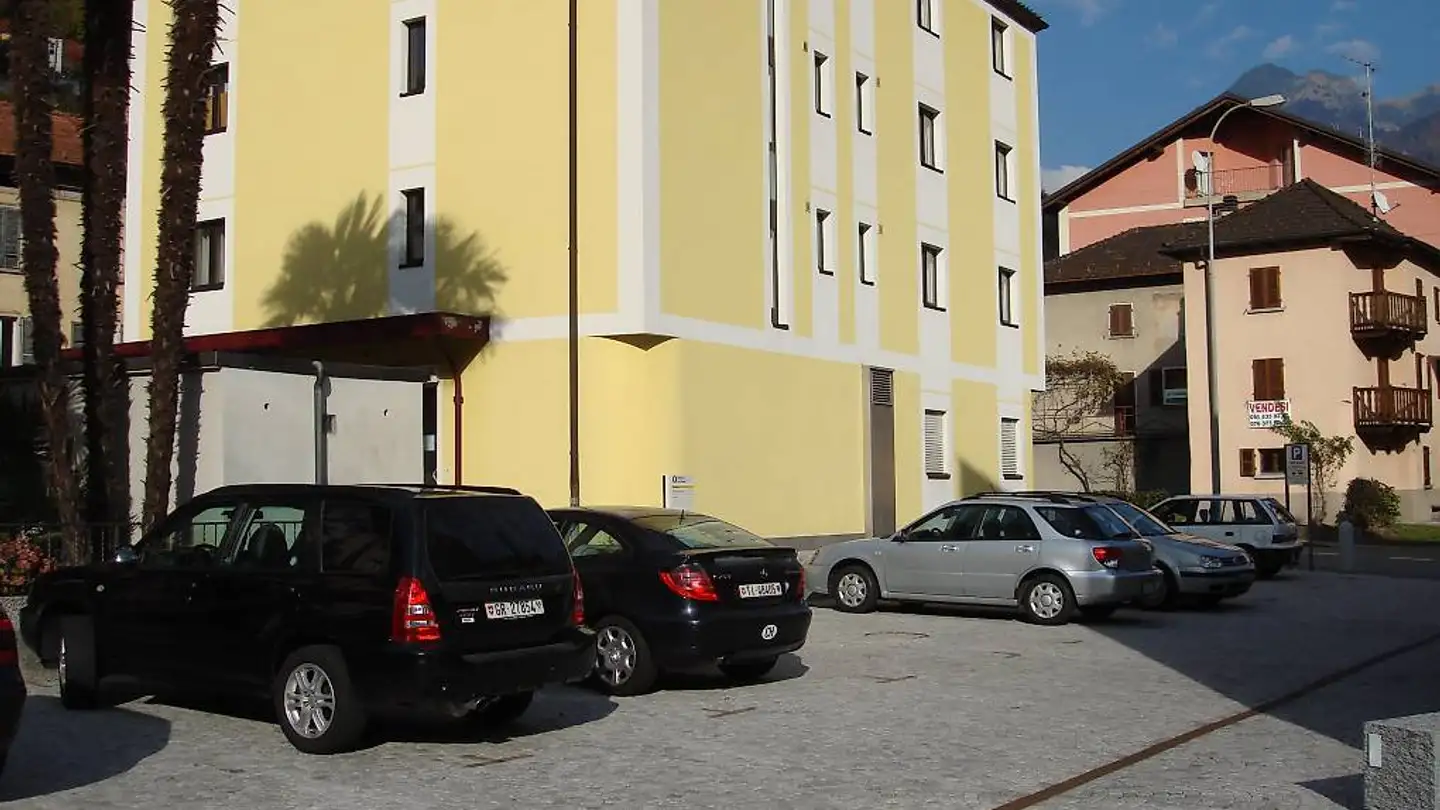 Gewerbe mieten - Via De La Grida 1, 6535 Roveredo GR - Foto 2