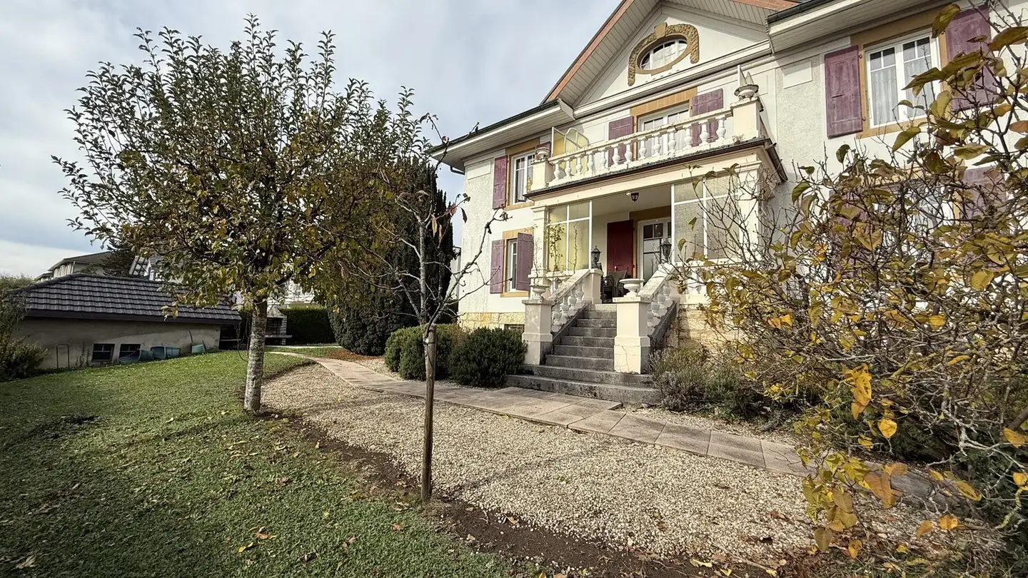 Casa singola in vendita - Avenue Soguel 16, 2035 Corcelles NE