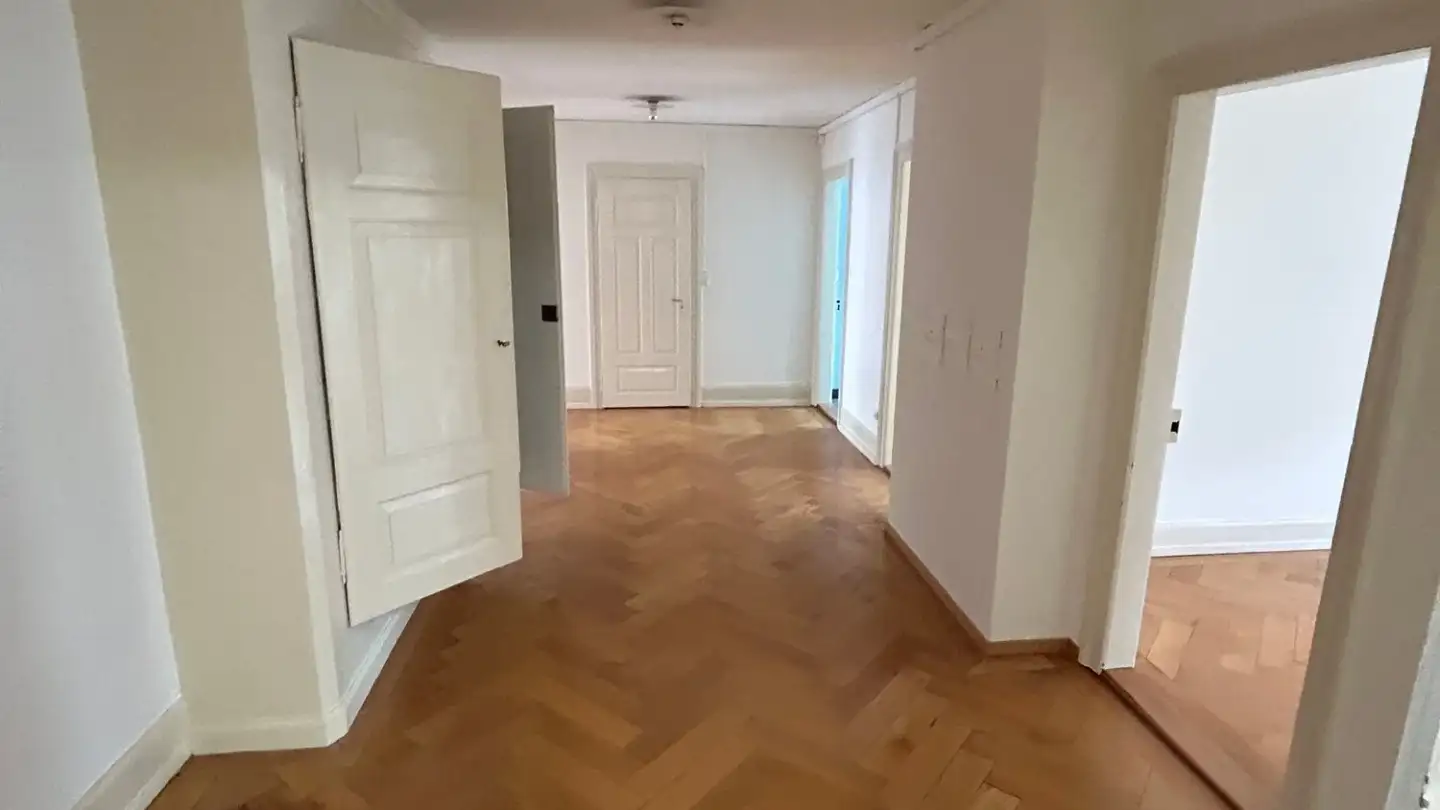 Attique à louer - Schwalbenstrasse 7, 9000 St. Gallen - Photo 4