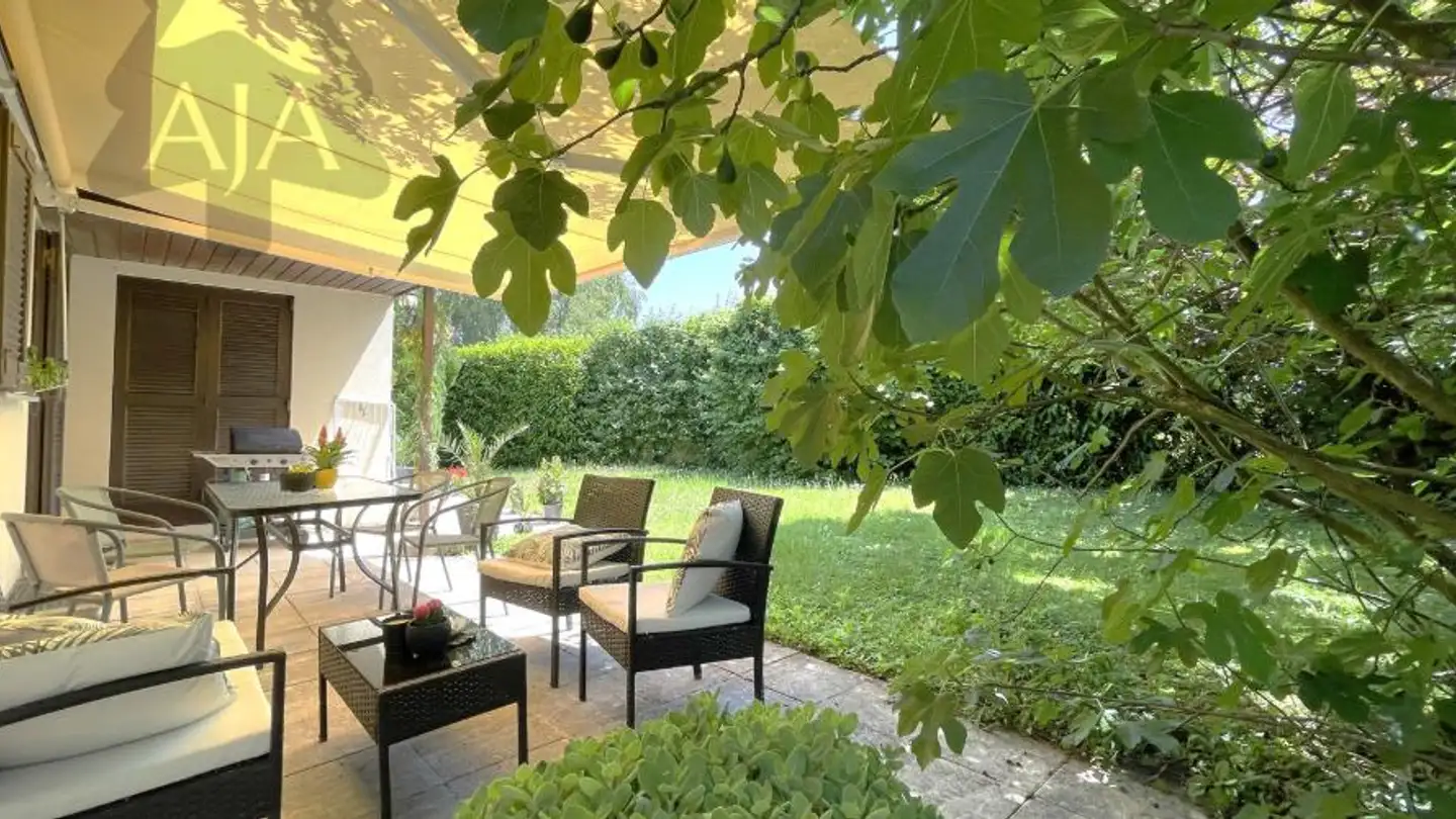 Villa for sale - 2074 Marin-Epagnier - Photo 2
