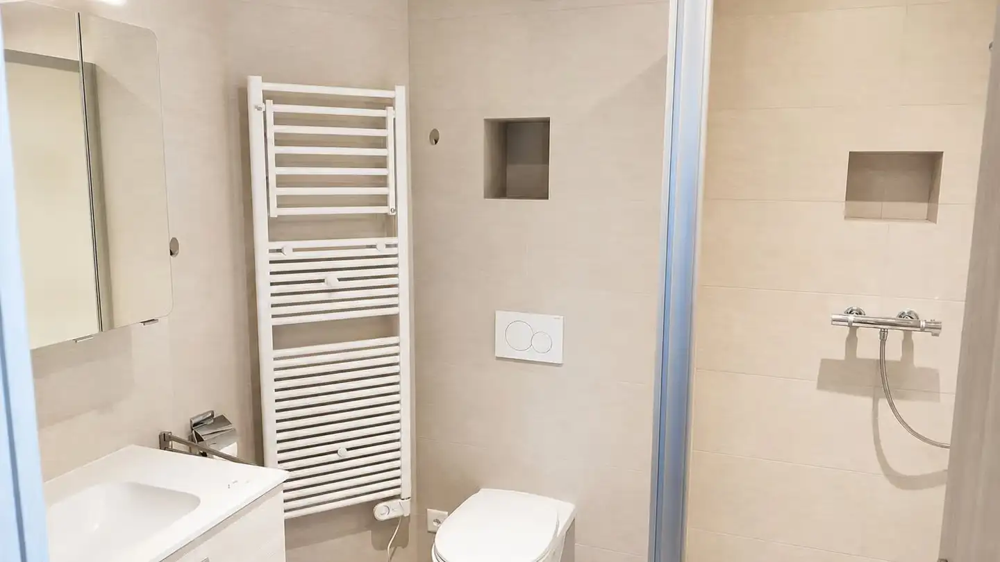 Appartement à louer - Rue Du Centre, 1131 Tolochenaz - Photo 2