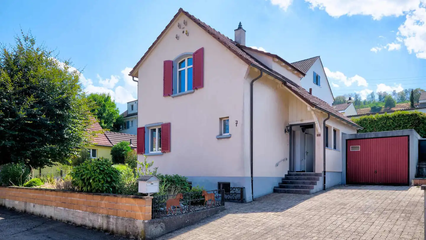 Single house for sale - 4415 Lausen
