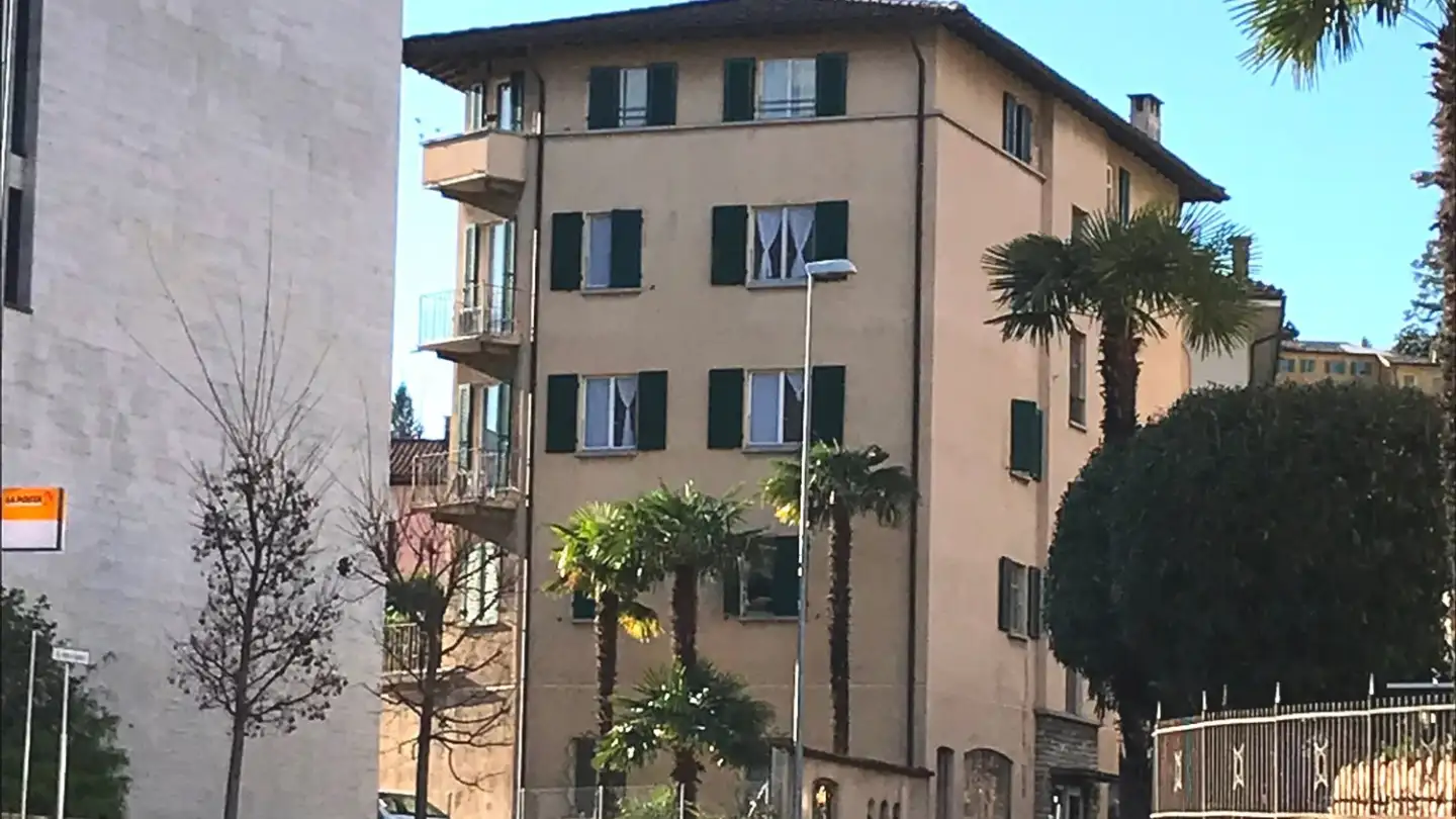 Appartement à louer - Via Antonio Adamini 21, 6900 Lugano