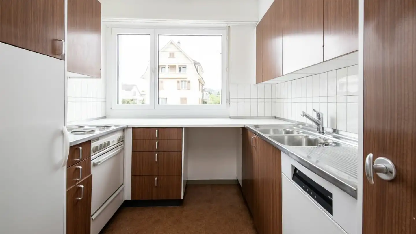 Apartment for rent - Emil Frey-Strasse 170, 4142 Münchenstein - Photo 2