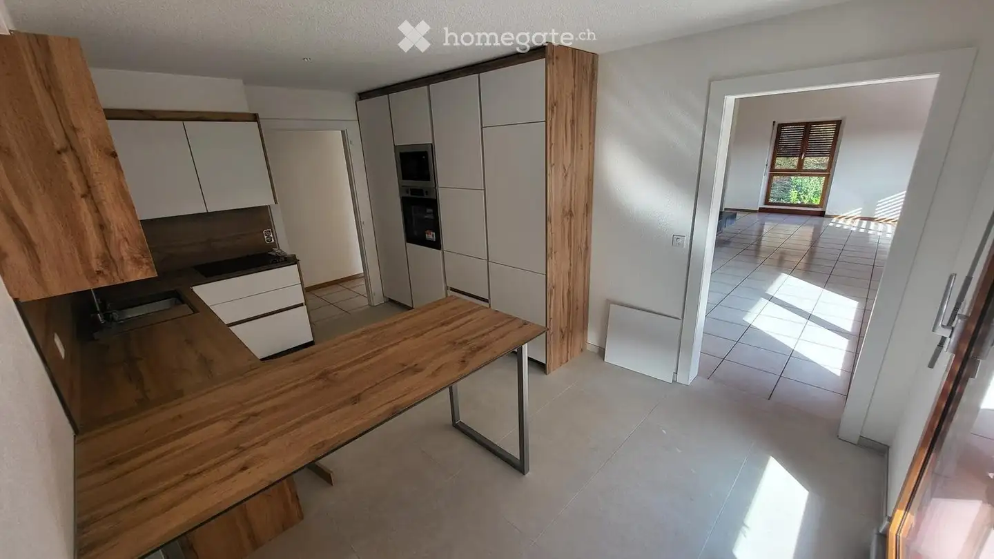 Appartamento in affitto - 2013 Colombier NE - Photo 2