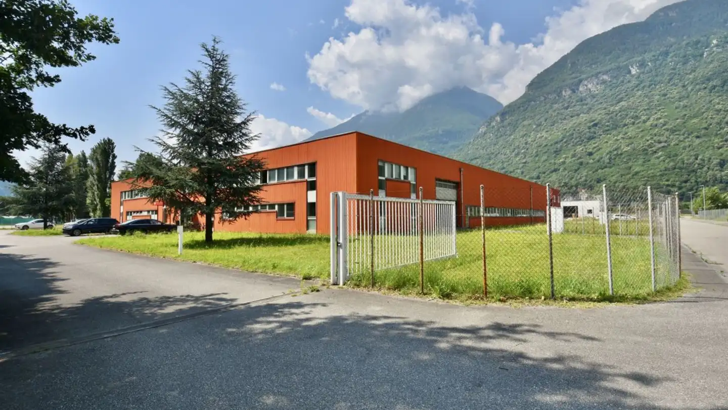 Fabrik kaufen - Via Industria 20, 6710 Biasca