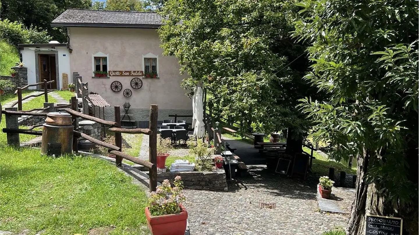 Ristorante in vendita - 6535 Roveredo GR - Photo 2