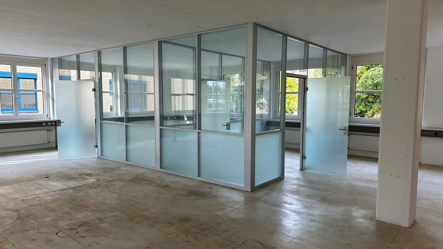Commercial for rent - Im Ifang 10, 8307 Effretikon