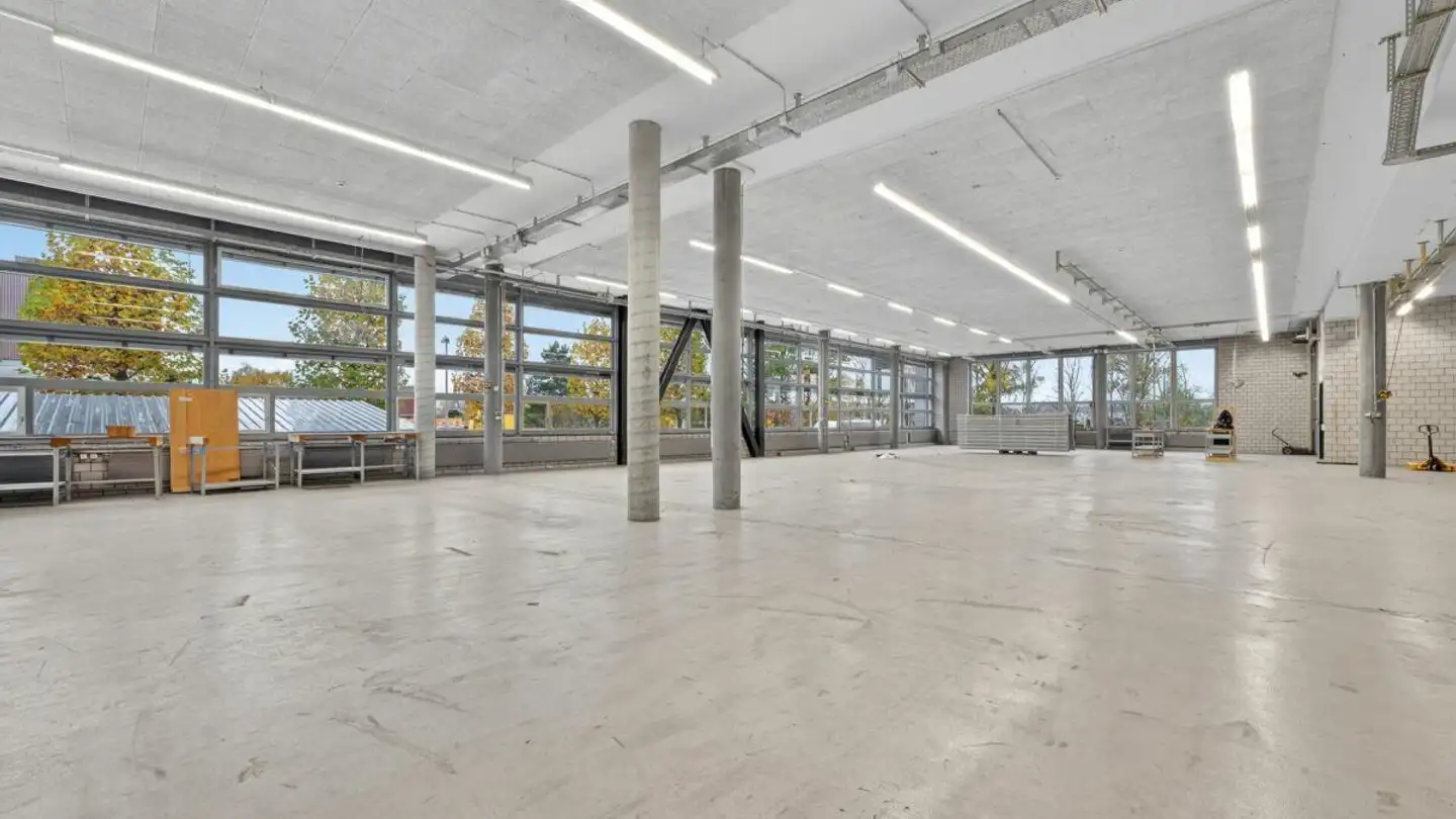 Workshop for rent - Reusseggstrasse 9, 6020 Emmenbrücke - Photo 4