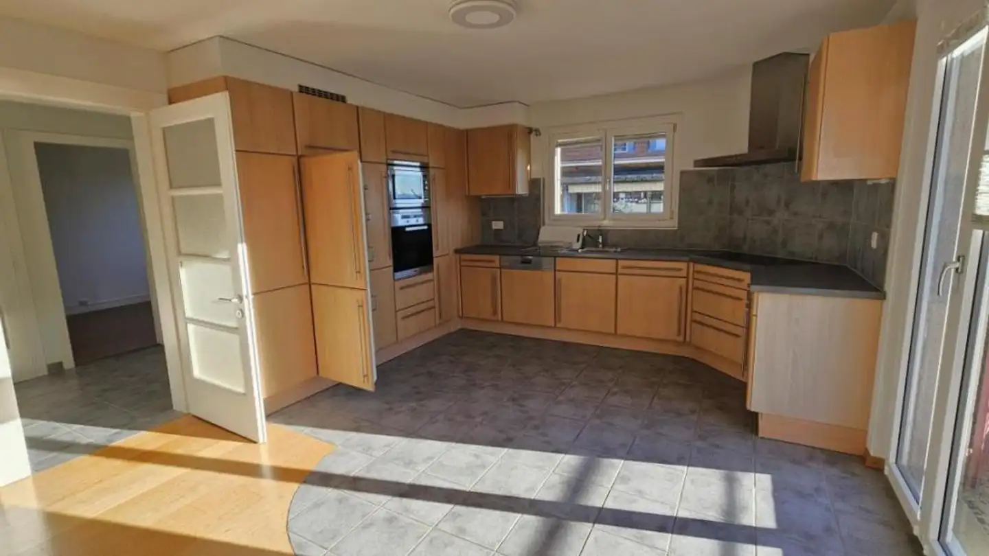 Single house for sale - 1169 Yens - Photo 4