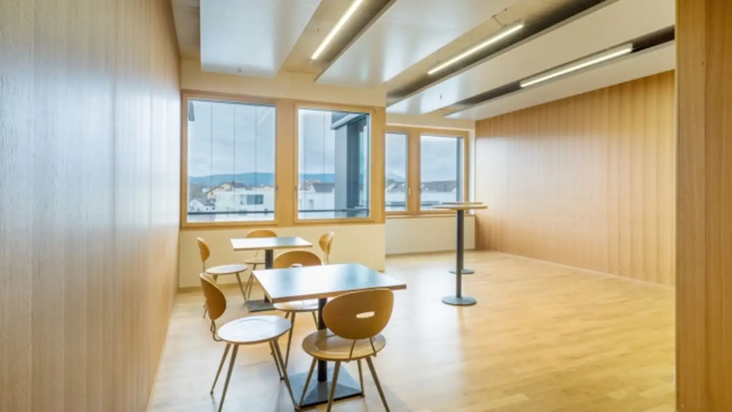 Bürofläche mieten - Flurstrasse, 6332 Hagendorn - Foto 3