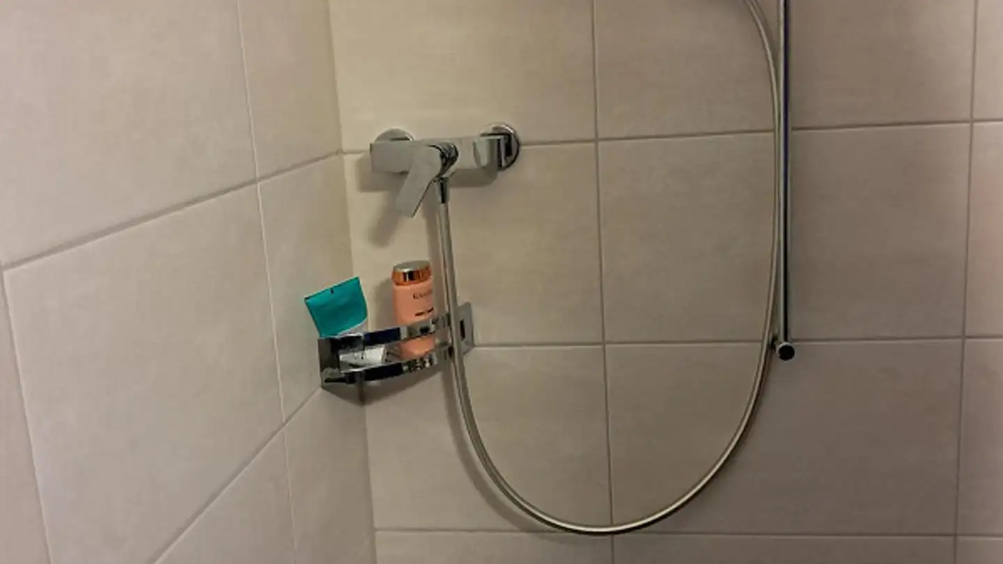 Penthouse for rent - Dorfstrasse 91, 8192 Glattfelden - Photo 4