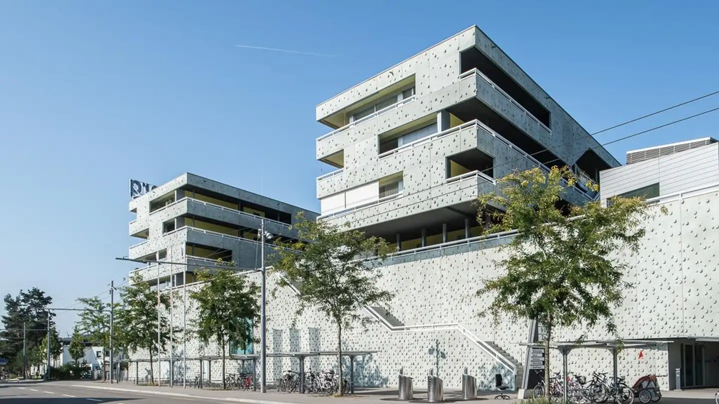 Underground parking space for rent - Seuzacherstrasse, 8400 Winterthur