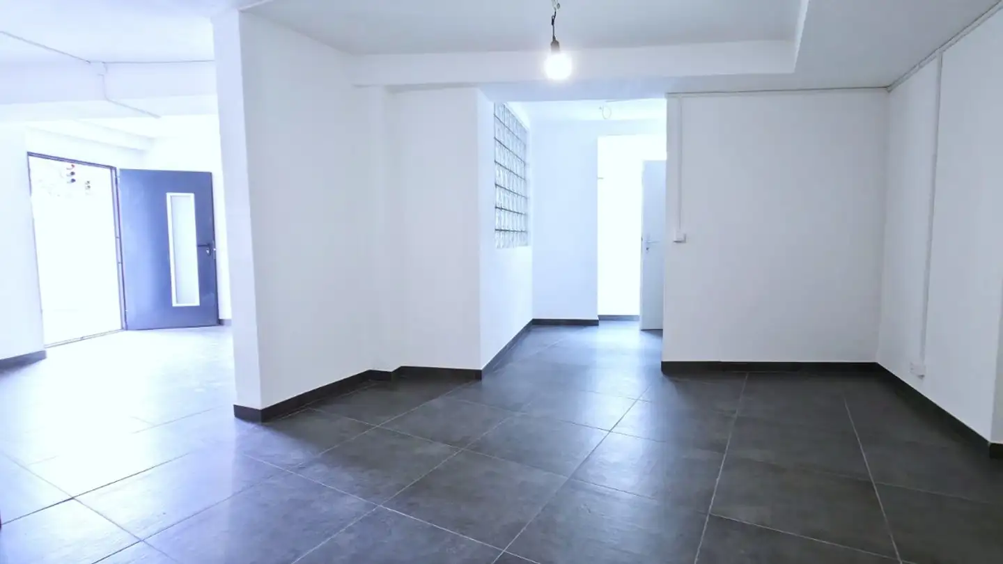 Magasin à louer - Unterstadt 41, 8200 Schaffhausen