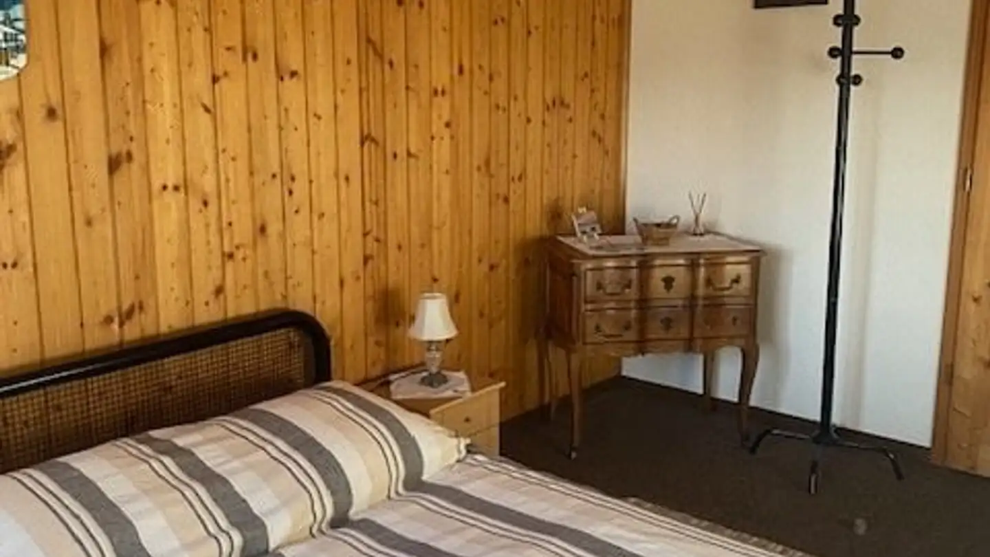 Chambre à louer - Les Frêtes 158, 2416 Les Brenets