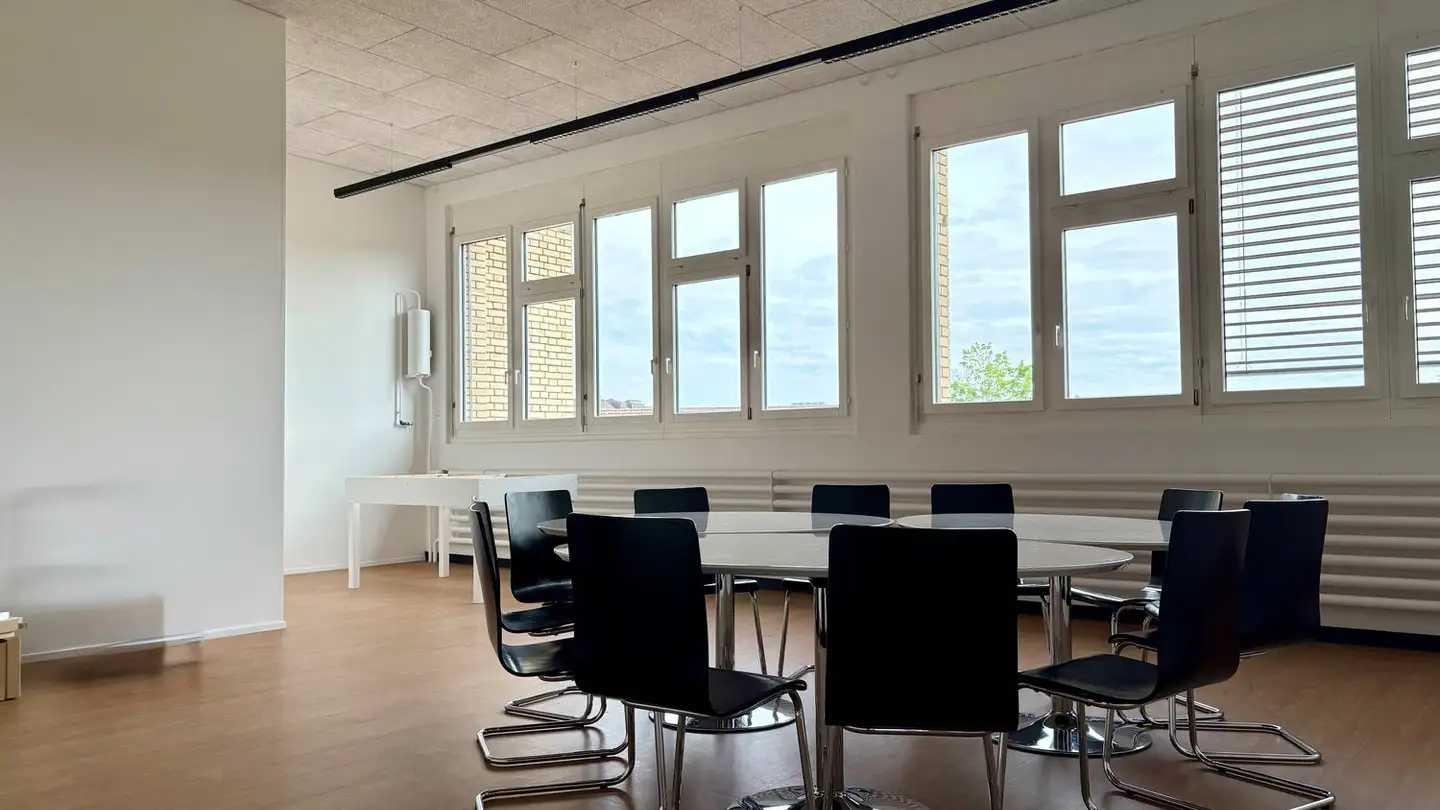 Spazio ufficio in affitto - Zürichstrasse 38b, 8306 Brüttisellen - Photo 2