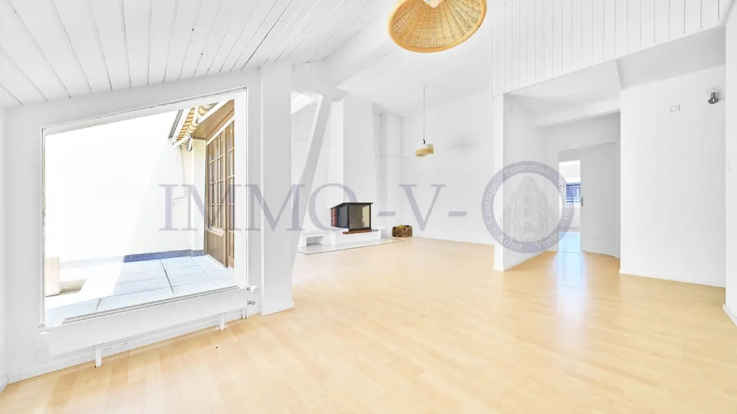 Attique à vendre - 1822 Chernex