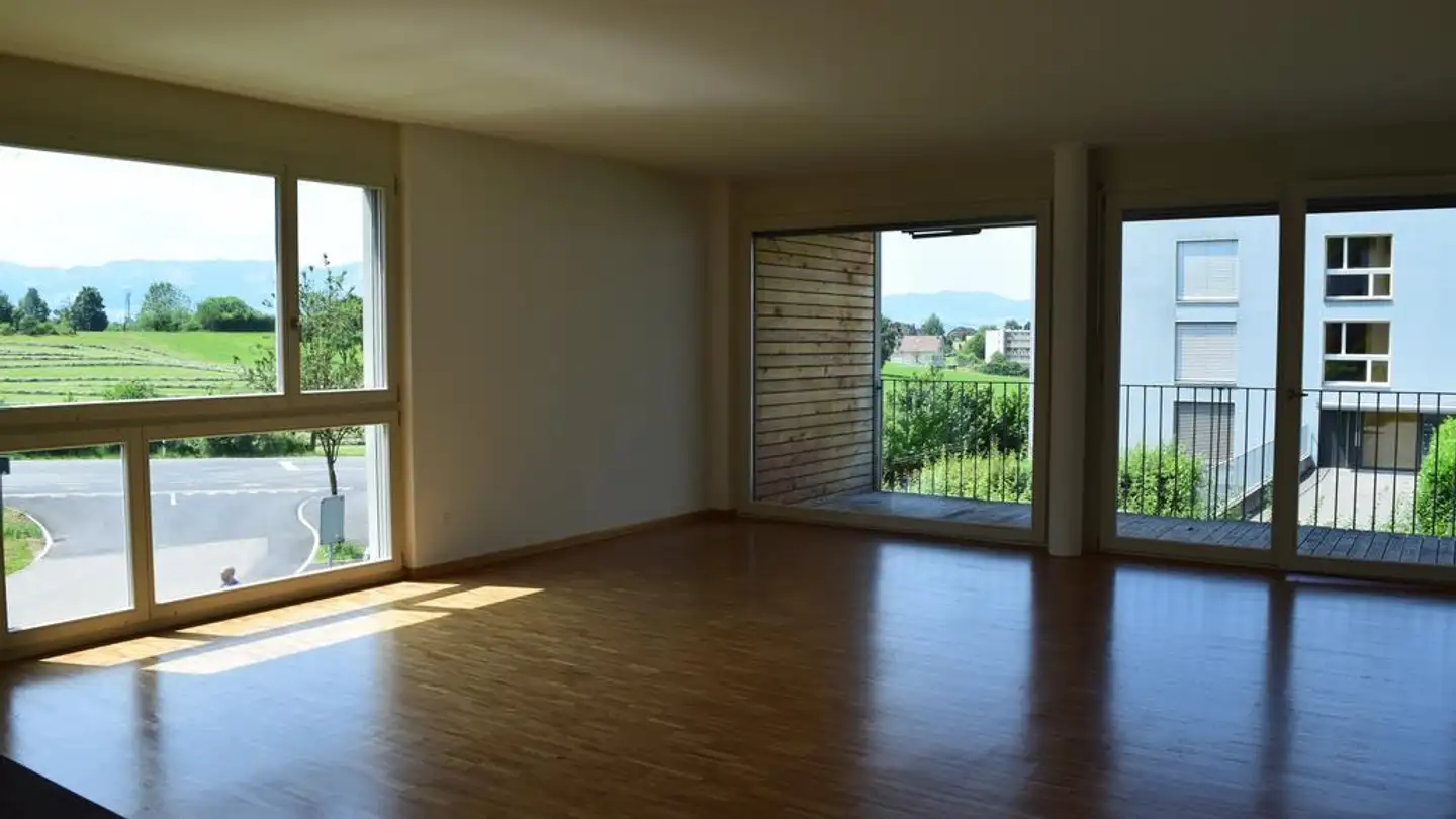 Wohnung mieten - Honeggrainstrasse 5a, 8630 Rüti ZH - Foto 3
