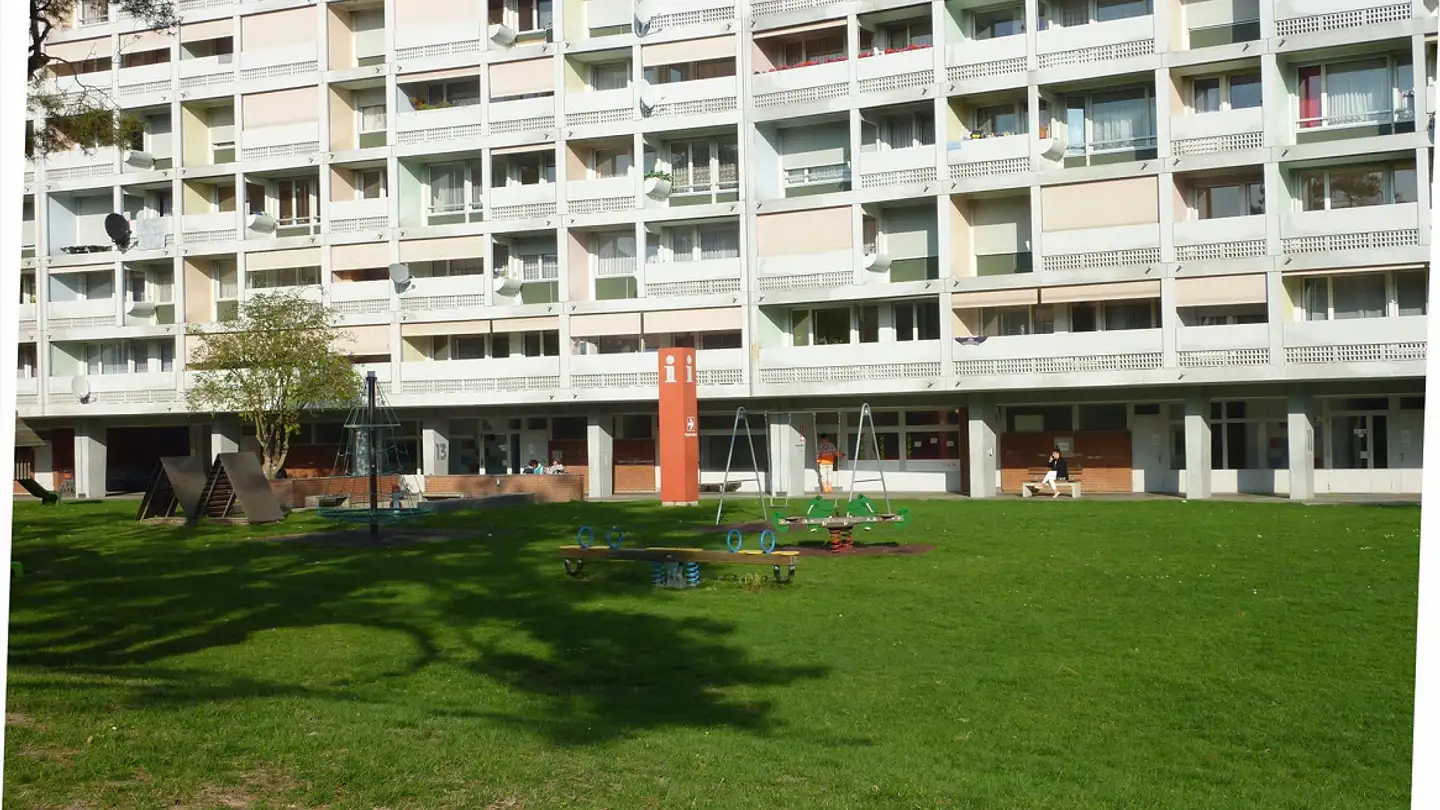 Appartamento in affitto - 5242 Birr - Photo 2