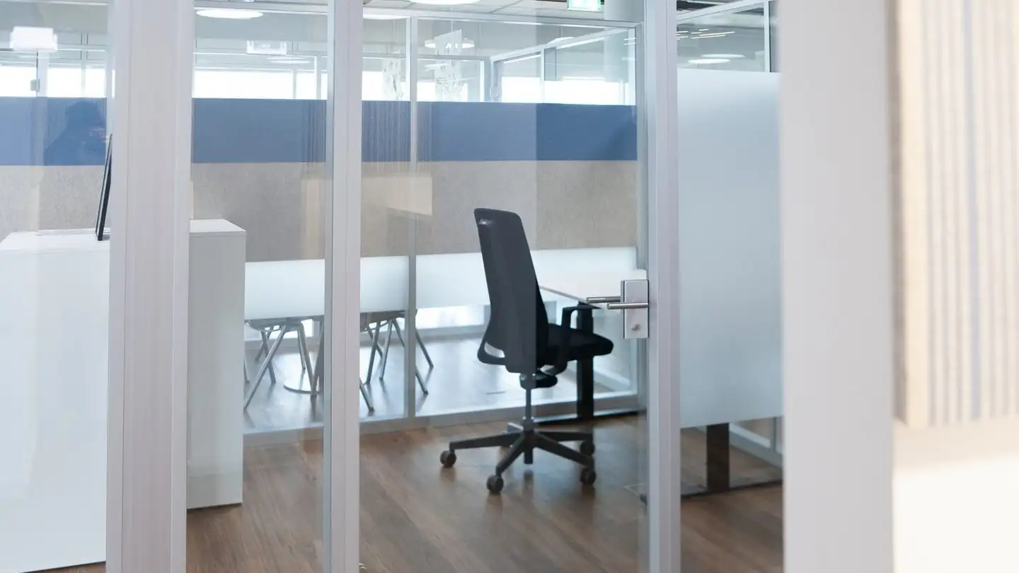 Bürofläche mieten - Hofackerstrasse 40, 4132 Muttenz