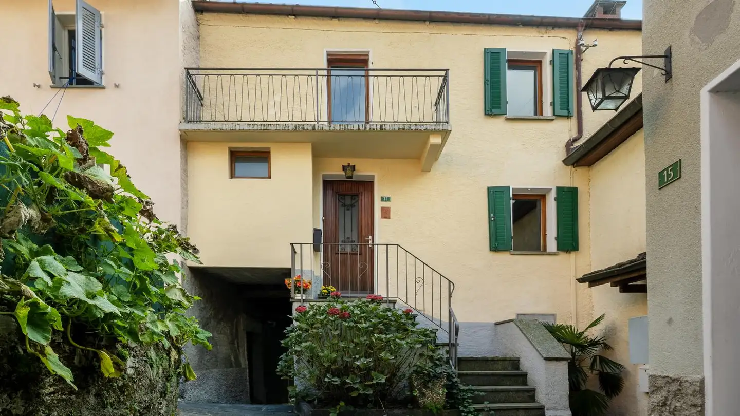 Einfamilienhaus kaufen - Via Dei Forni 11, 6809 Medeglia