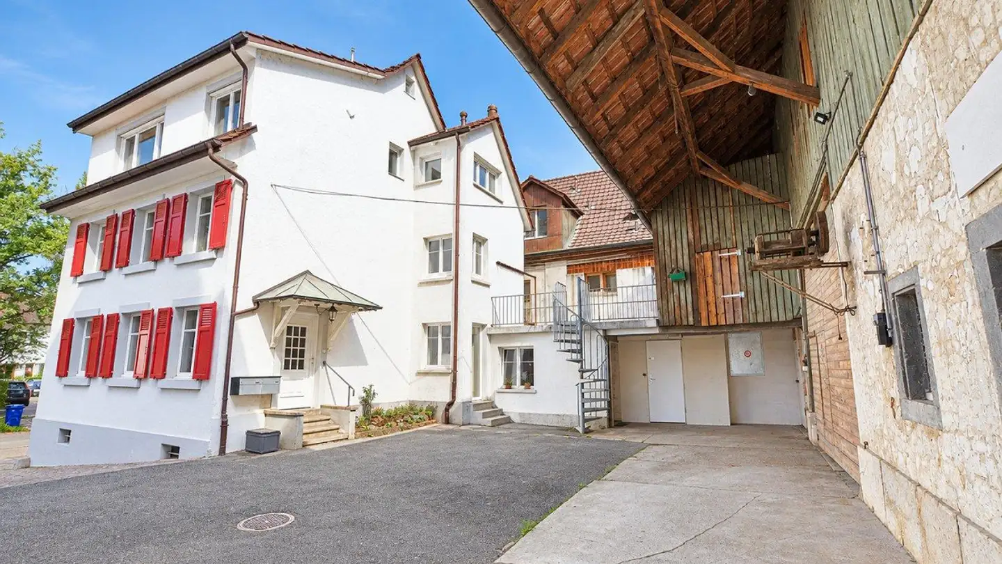 Einfamilienhaus kaufen - Hauptstrasse 37, 4107 Ettingen