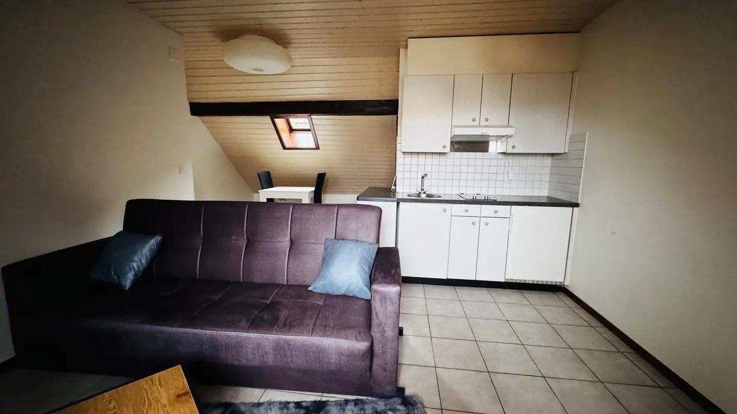 Appartement meublé à louer - Rue Du Musée 12, 2207 Coffrane - Photo 2