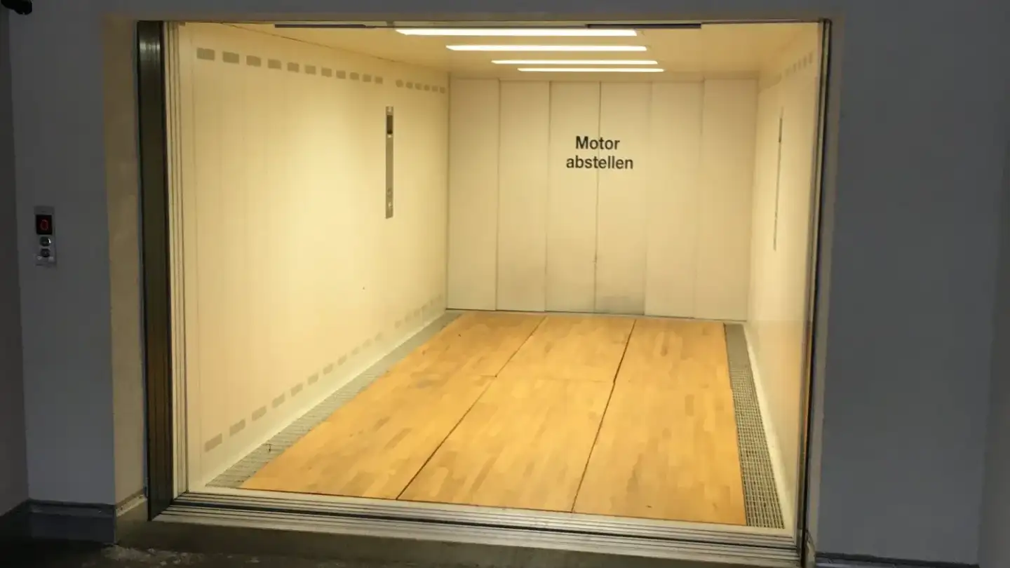 Underground parking space for rent - Stationsstrasse 17, 8003 Zürich - Photo 3