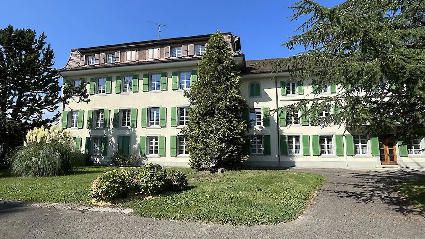 Negozio in affitto - Au Village 11, 1483 Frasses - Photo 2