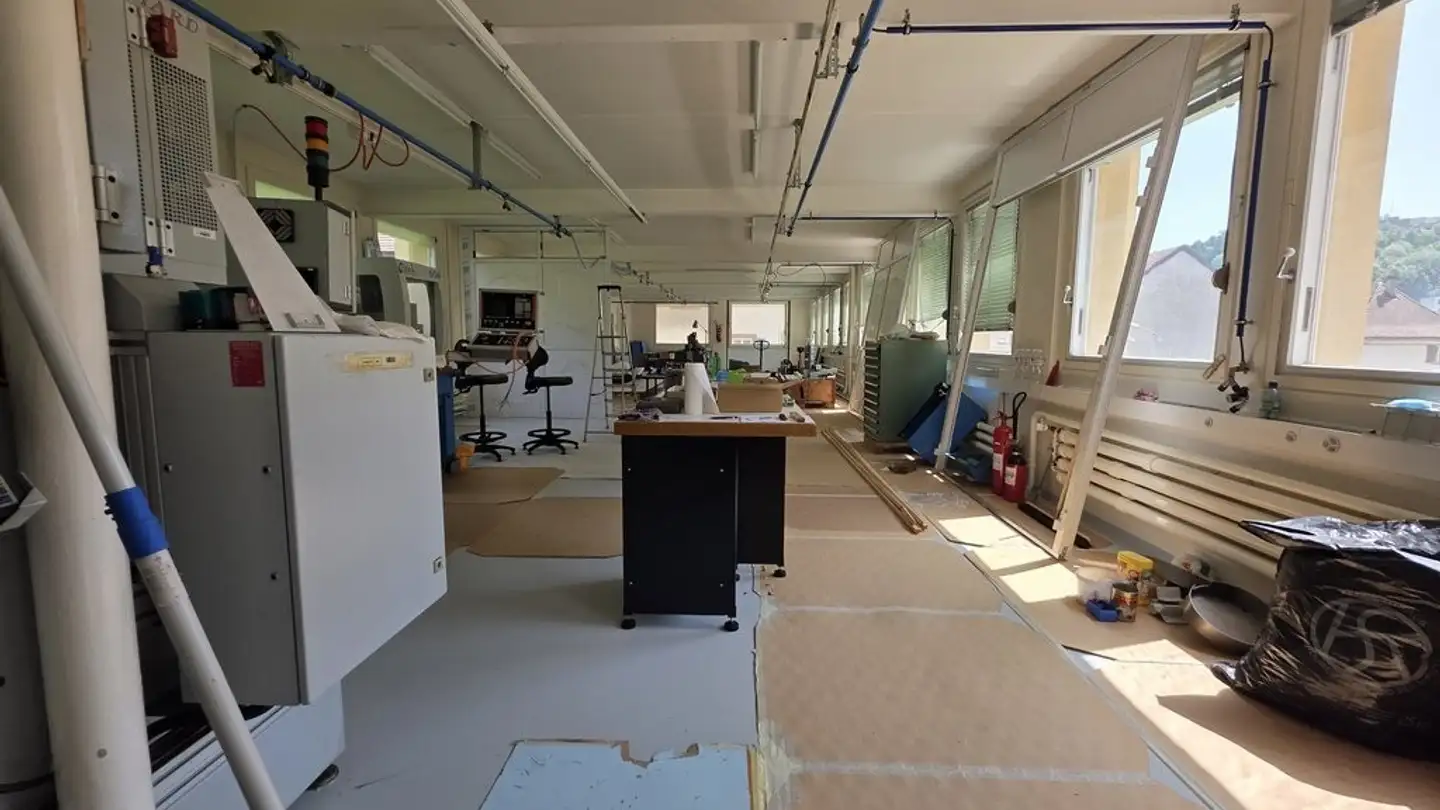 Negozio in affitto - Rue des Billodes 26, 2400 Le Locle