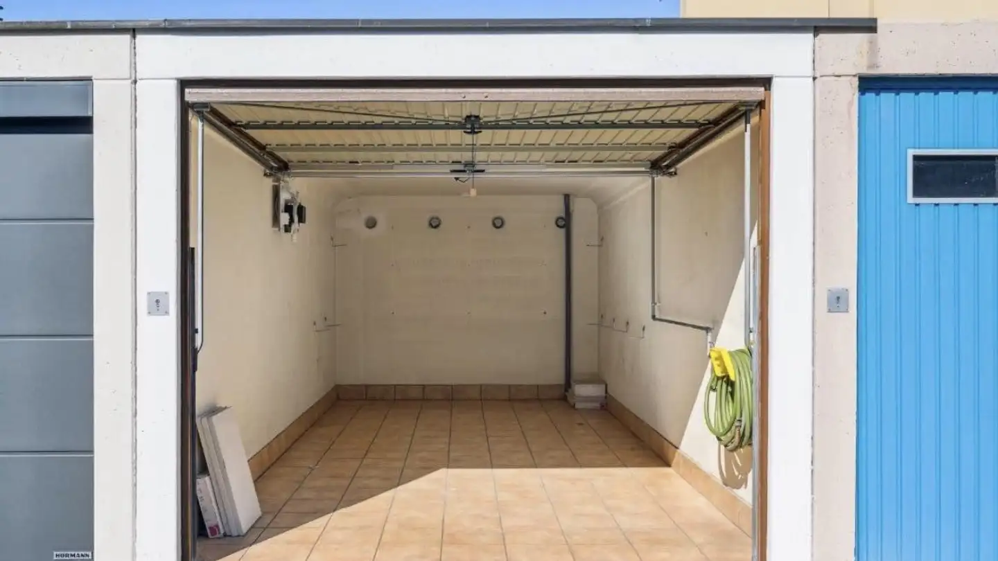 Casa singola in affitto - 4153 Reinach BL - Photo 2