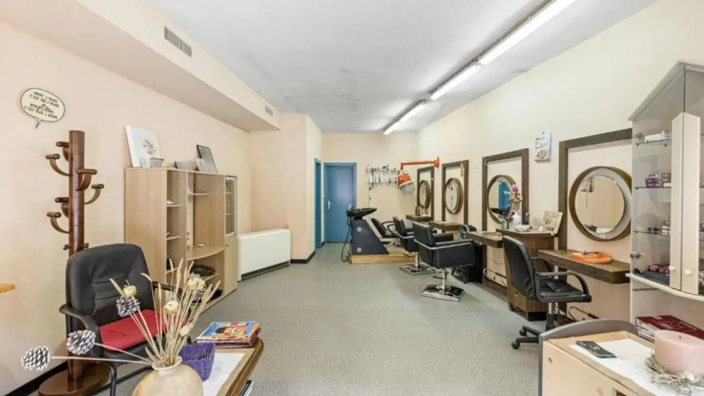 Commercial for sale - 3961 Zinal - Photo 4