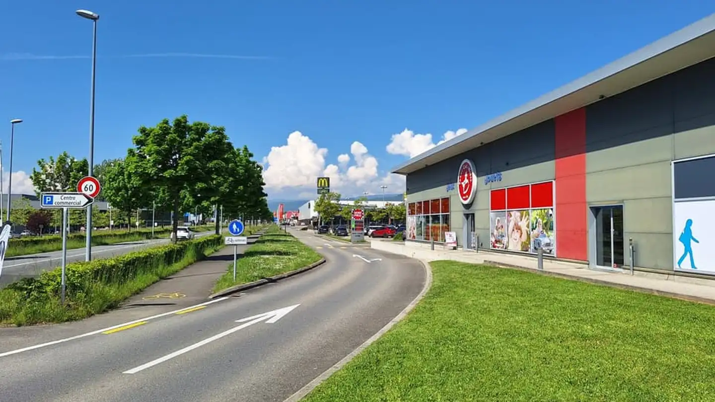 Commerciale in affitto - Etoy, 1163 Etoy - Photo 4