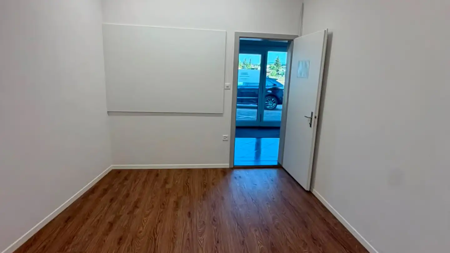 Bürofläche mieten - Utzenstorfstrasse 39, 3425 Koppigen - Foto 2