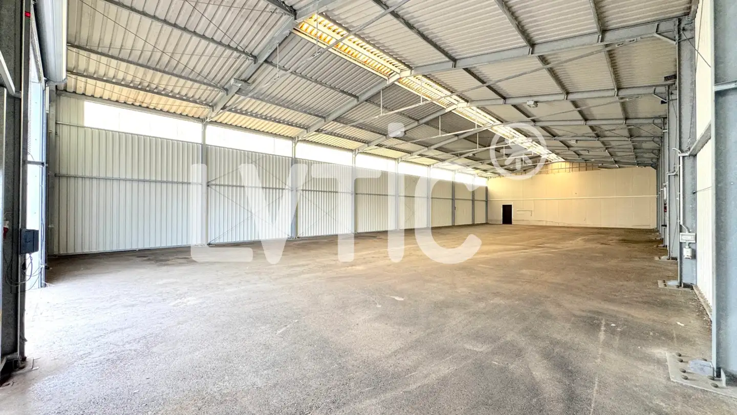 Storage space for rent - 1566 St-Aubin FR - Photo 2