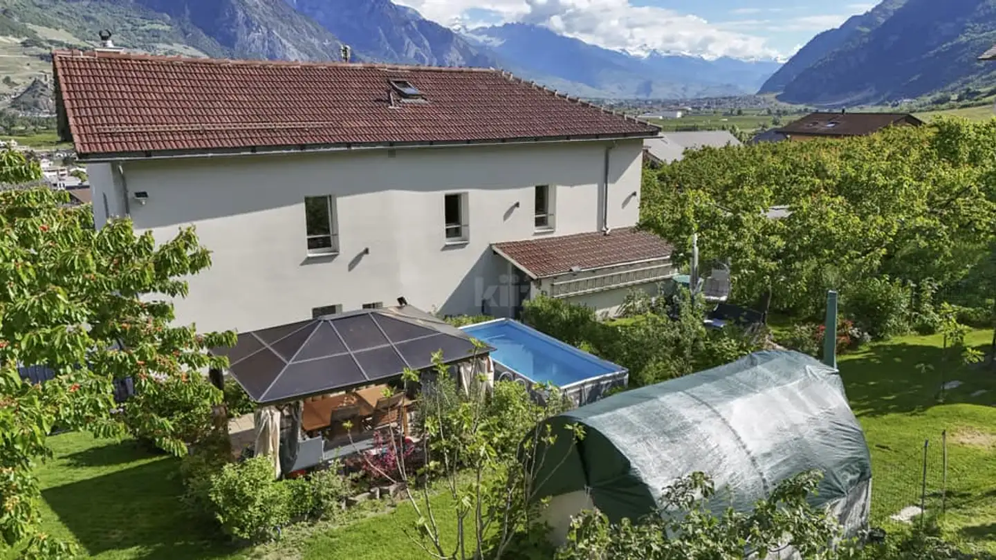 Single house for sale - 1907 Saxon