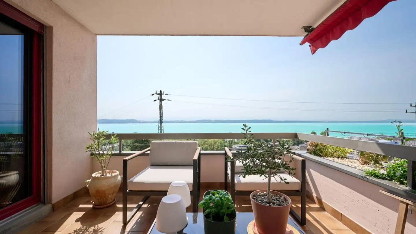 Appartement à vendre - Rue Des Theyers, 2068 Hauterive NE