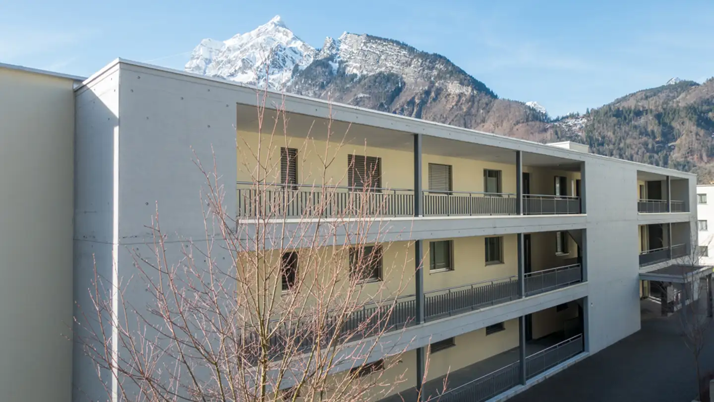 Appartamento in affitto - 8753 Mollis