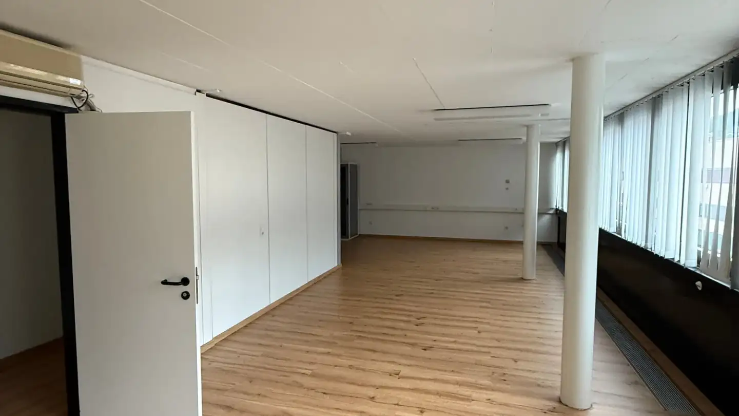 Office space for rent - Via Industria 12, 6814 Lamone - Photo 2