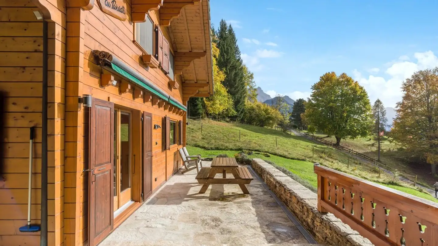 Chalet for sale - 1882 Gryon - Photo 2