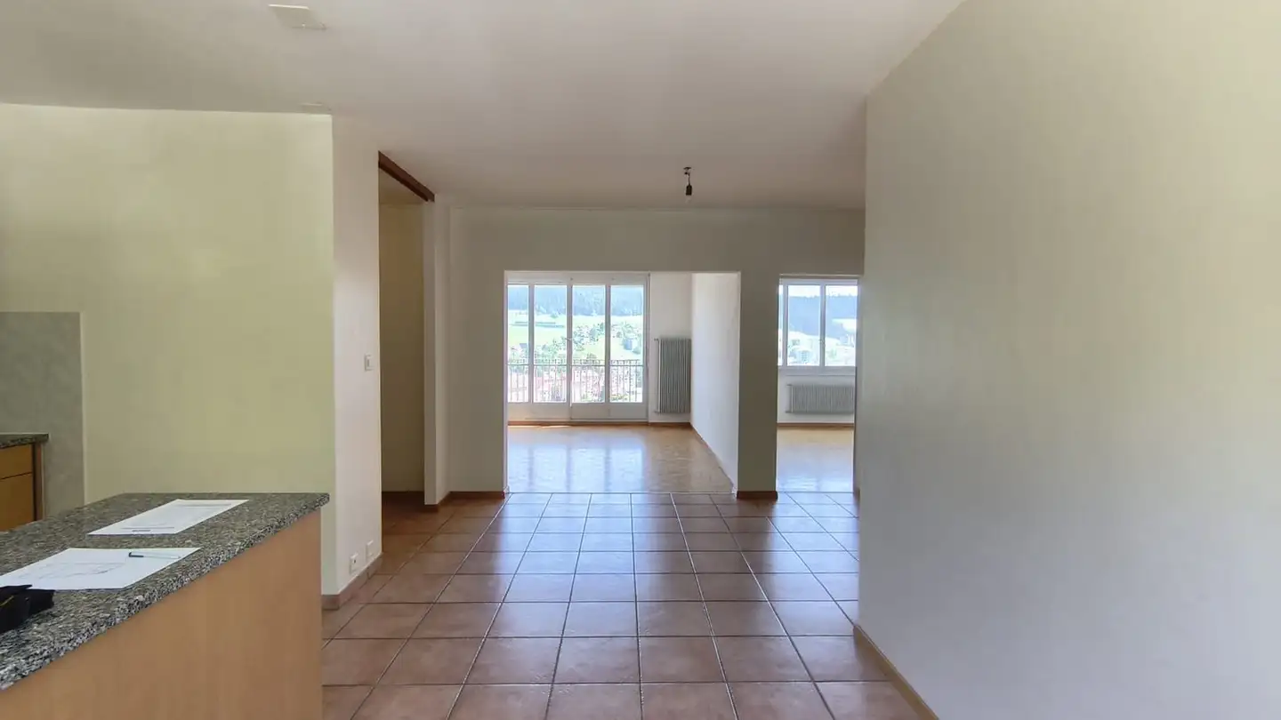 Wohnung mieten - Avenue de l'Hôpital 4, 2400 Le Locle - Foto 3