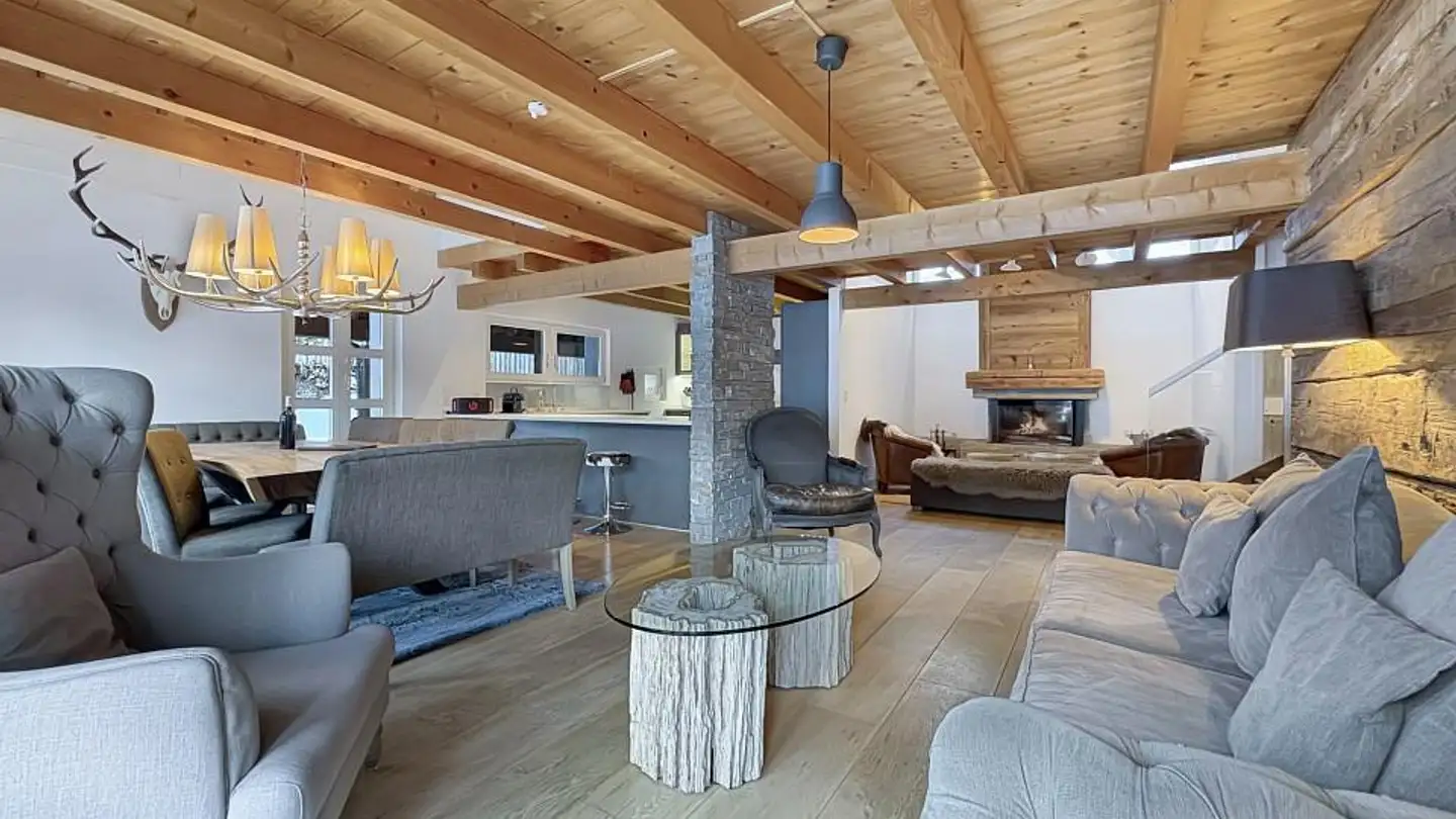 Single house for sale - 3818 Grindelwald - Photo 4