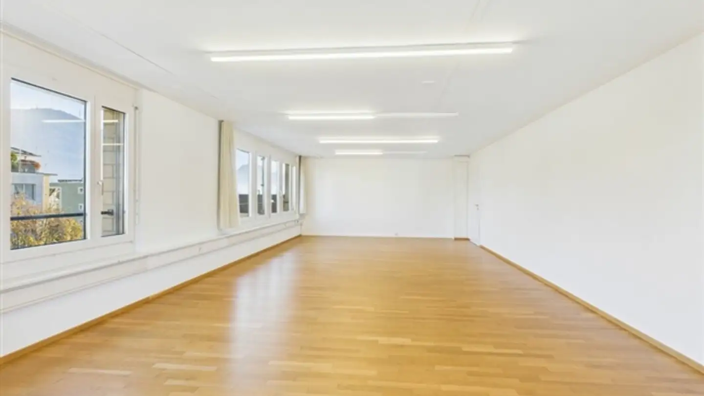 Bureau à louer - Huobmattstrasse 5, 6045 Meggen - Photo 2