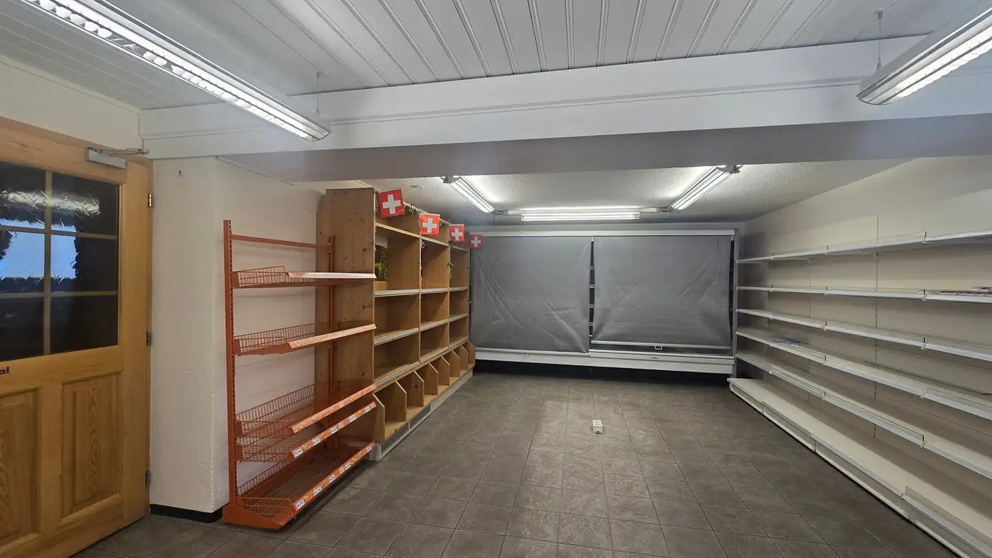 Commerciale in affitto - Aeussere Dorfstrasse 57, 3718 Kandersteg - Foto 3